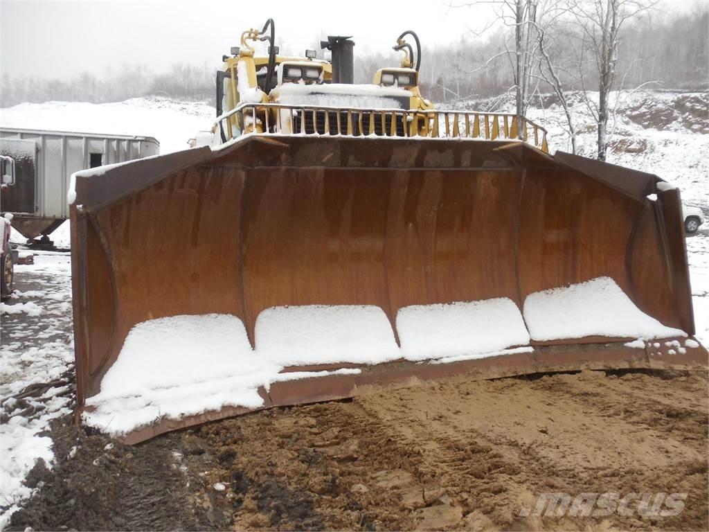 Komatsu D475A-3 Bulldozer på larvebånd