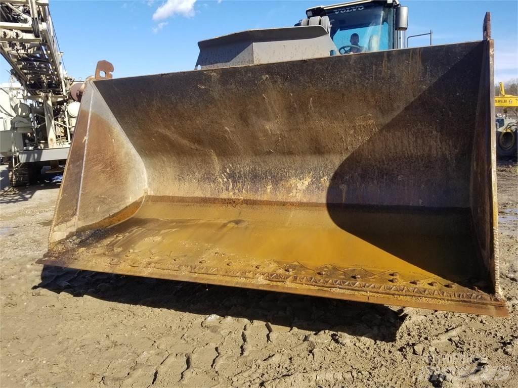 Volvo L180F Læssemaskiner på hjul