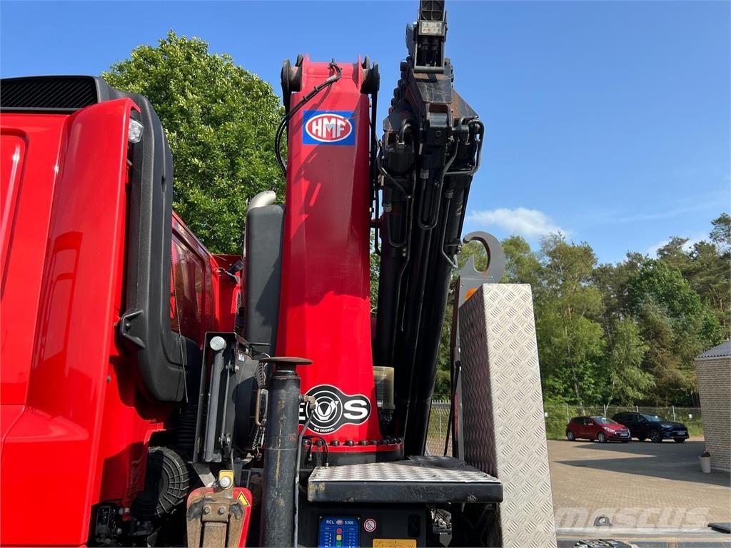 DAF CF 480 FAX 8x2*6 Demonterbare/wirehejs lastbiler