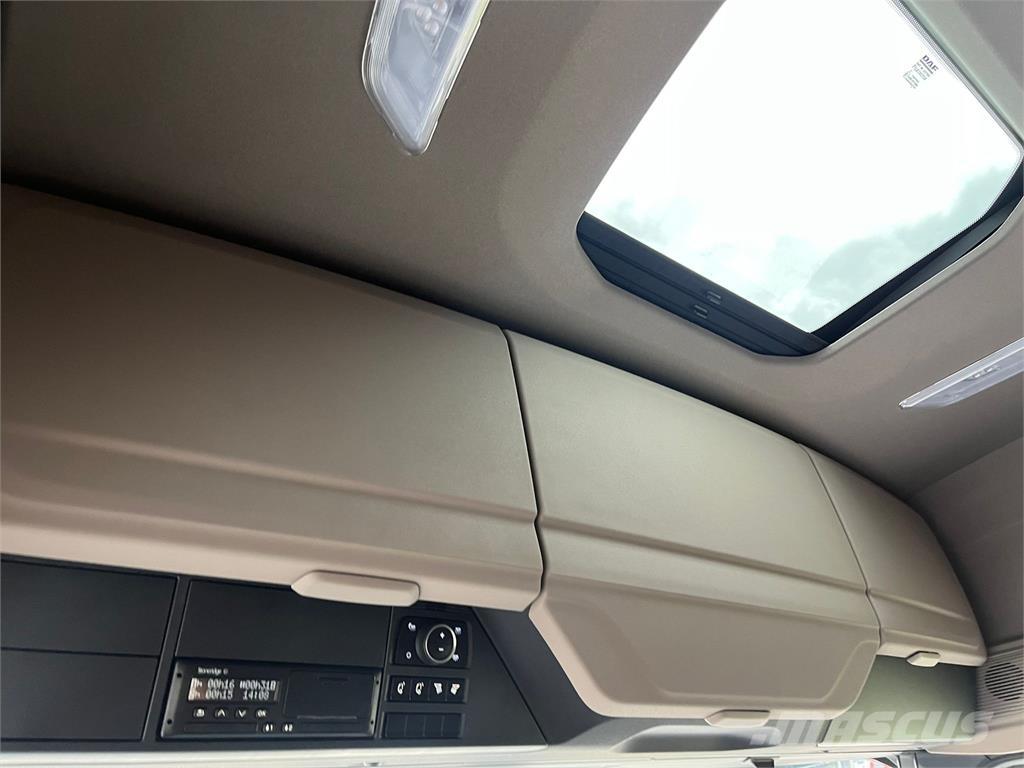 DAF XF480 FAS 6x2 Fast kasse