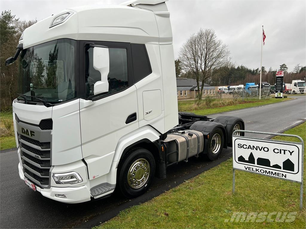 DAF XF530 FTS 6x2 Trækkere