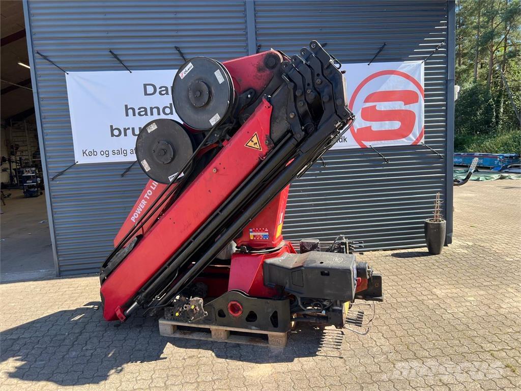 HMF 2620K5 RC Lastbilmonterede kraner