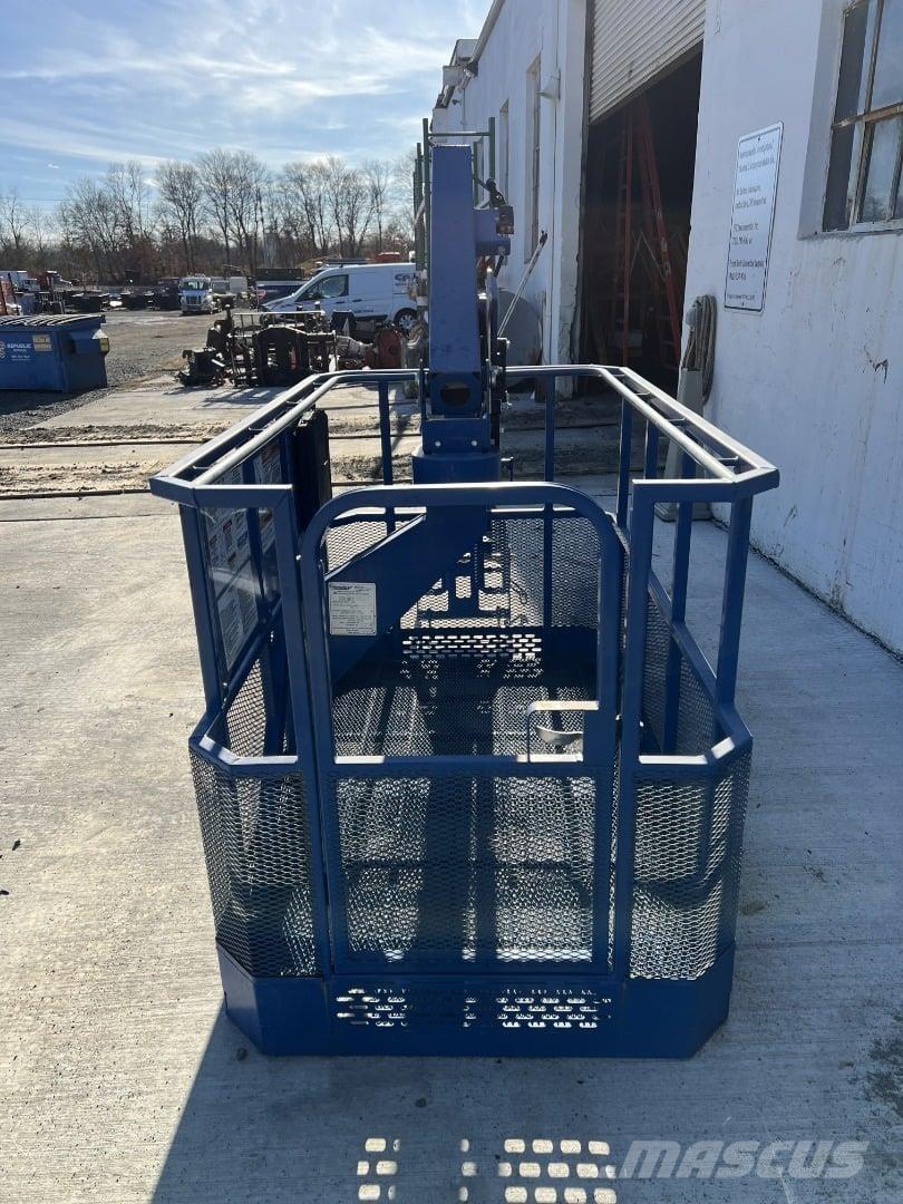 Manitex  Krandele og udstyr