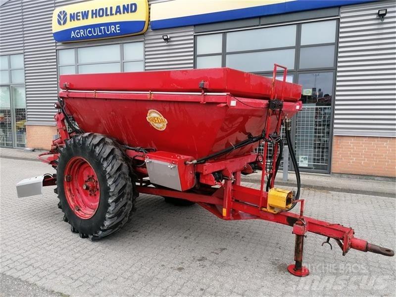 Bredal B 4 Mineralspreder