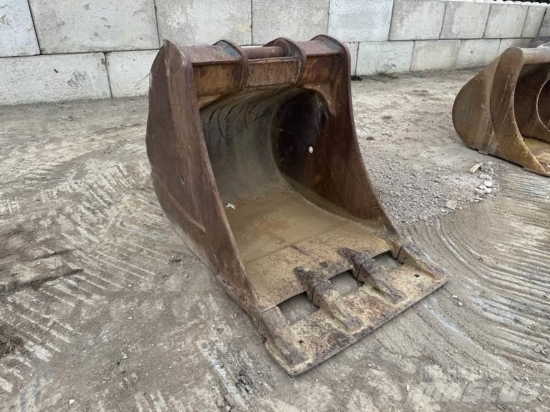  Bucket 100mm Pin Skovle