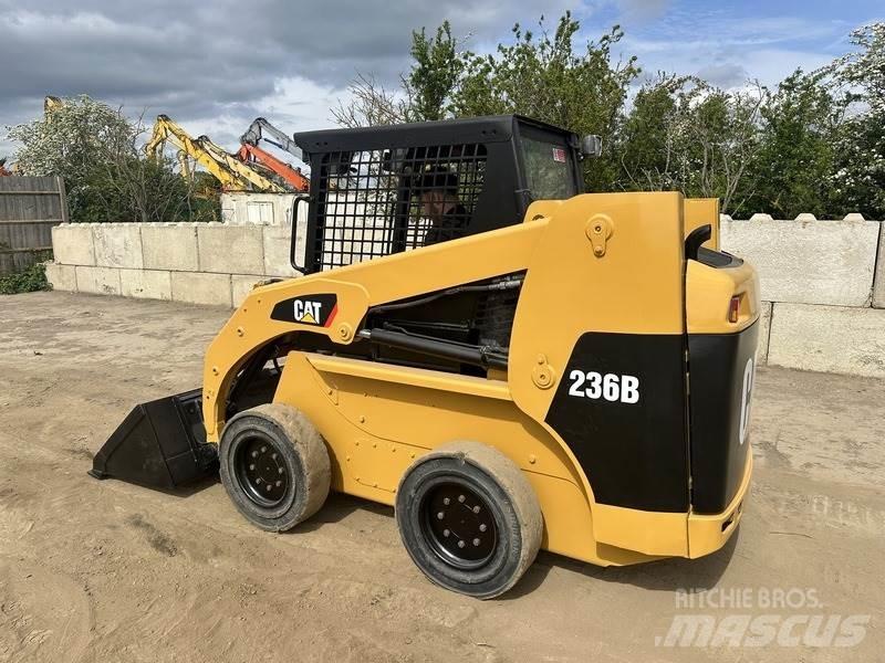 CAT 236B Entreprenør - Andet