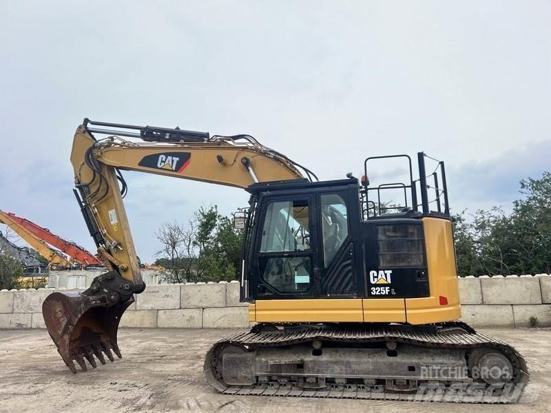 CAT 325FL Gravemaskiner på larvebånd