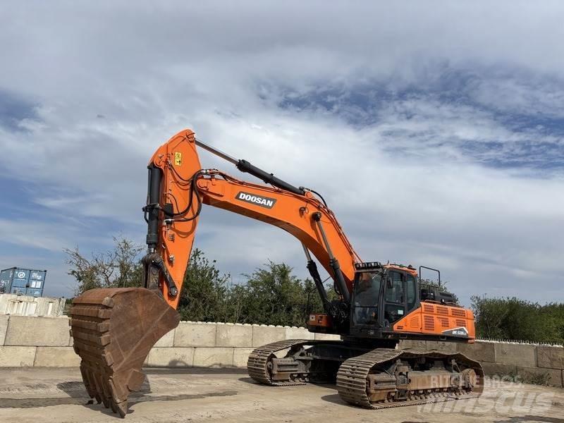 Doosan DX530LC-7 Gravemaskiner på larvebånd