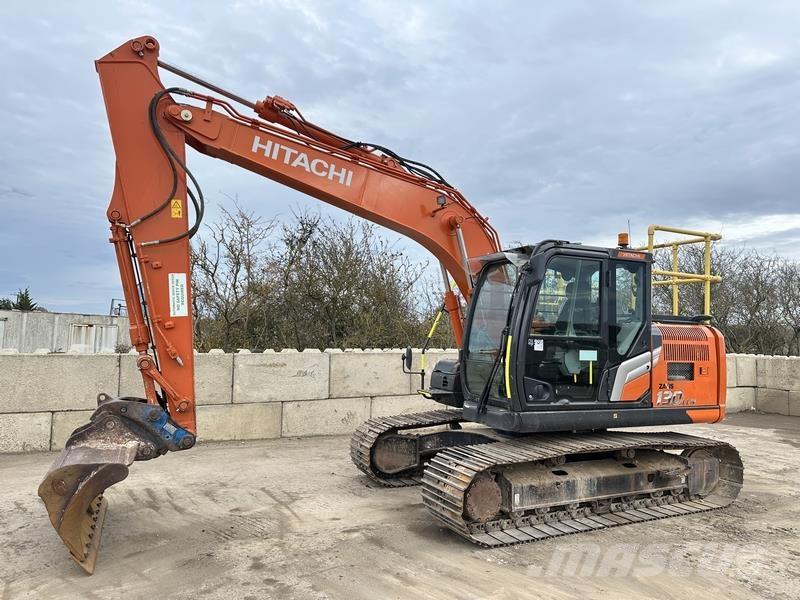 Hitachi ZX130 Gravemaskiner på larvebånd