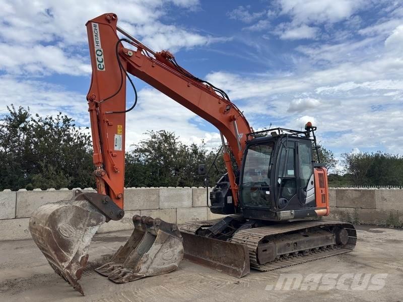 Hitachi ZX135 US-6 Gravemaskiner på larvebånd