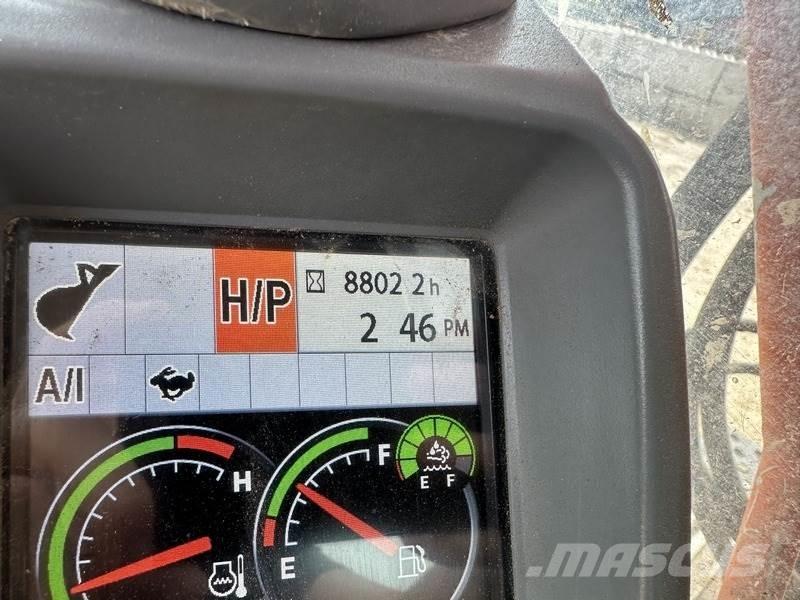 Hitachi ZX225USRLC-6 Gravemaskiner på larvebånd