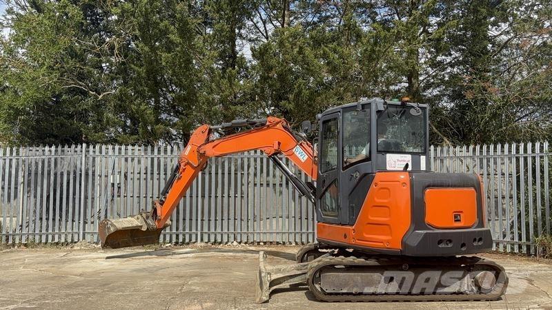Hitachi ZX65 Midi-gravemaskiner 7t - 12t