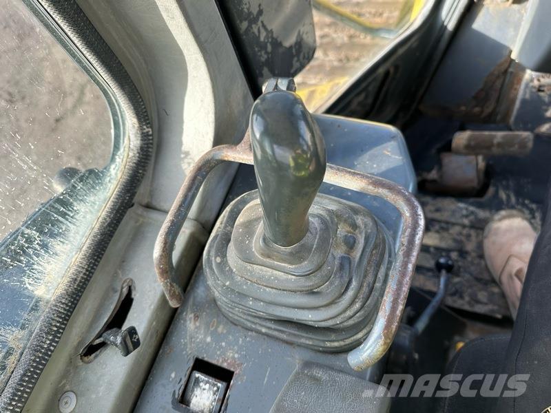 Komatsu D41E-6 Bulldozer på larvebånd