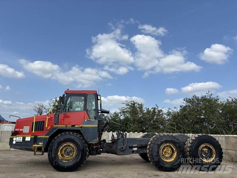 Komatsu HM300-1 Terrængående lastbiler