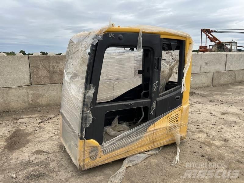 Komatsu PC130-8 Entreprenør - Andet