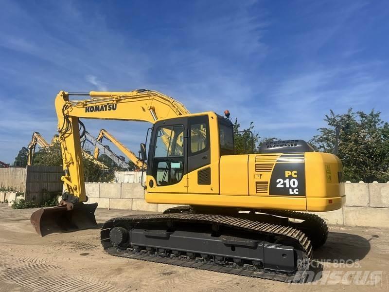 Komatsu PC210 LC-8 Gravemaskiner på larvebånd