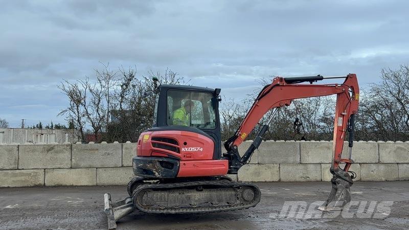 Kubota KX057-4 Midi-gravemaskiner 7t - 12t