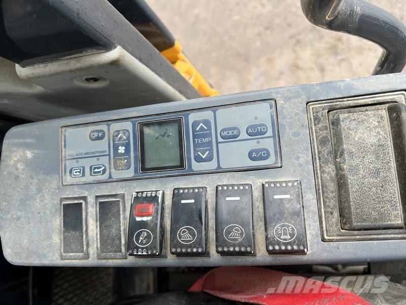 LiuGong CLG933 Gravemaskiner på larvebånd