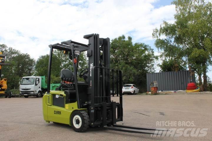 Clark GTX16 Gaffeltrucks - andre