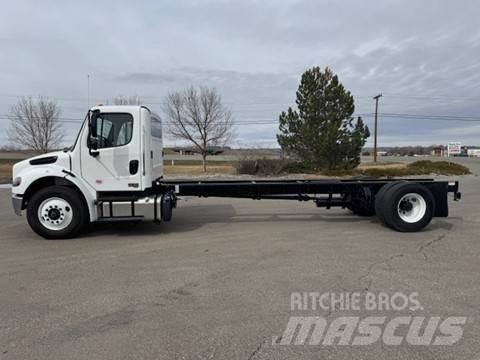Freightliner M2 106 Trækkere