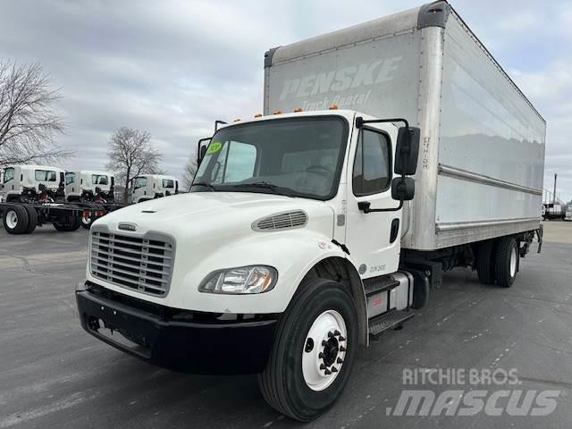 Freightliner M2106 Fast kasse