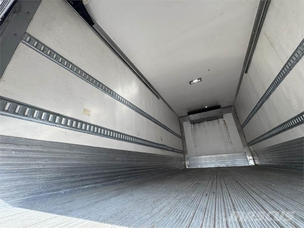 Hino 268 Fast kasse