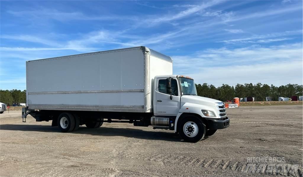 Hino 268A Fast kasse