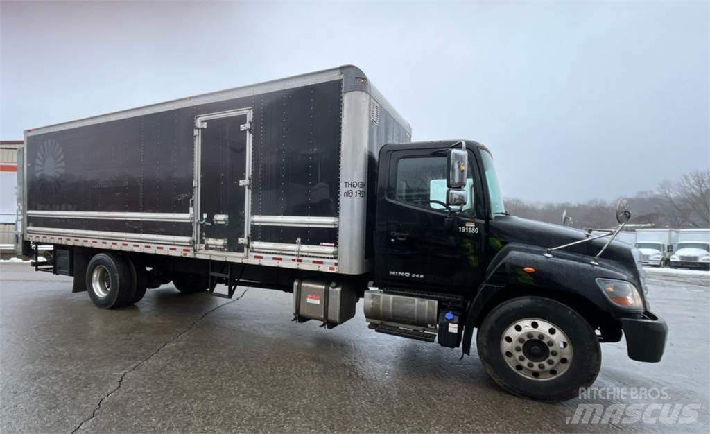 Hino 268A Fast kasse