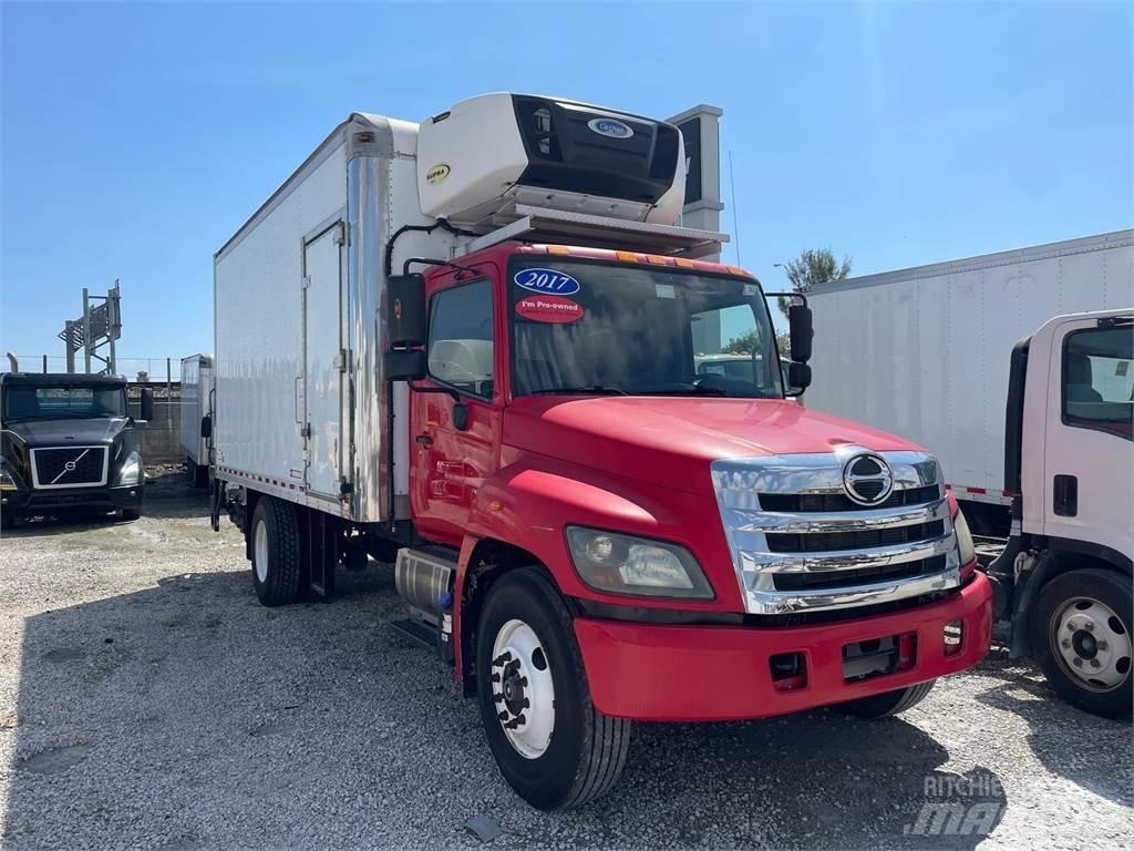 Hino 268A Fast kasse