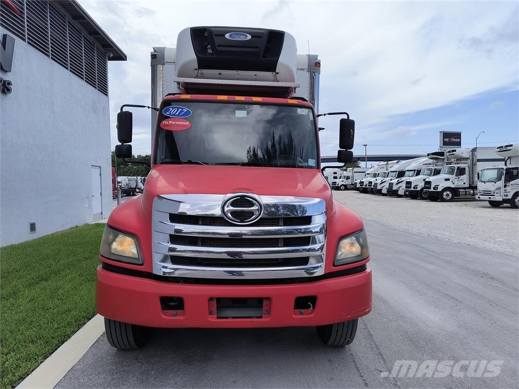 Hino 268A Fast kasse