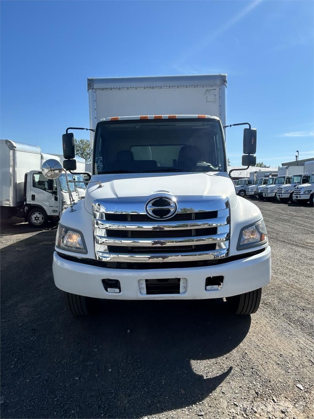 Hino 268A Fast kasse
