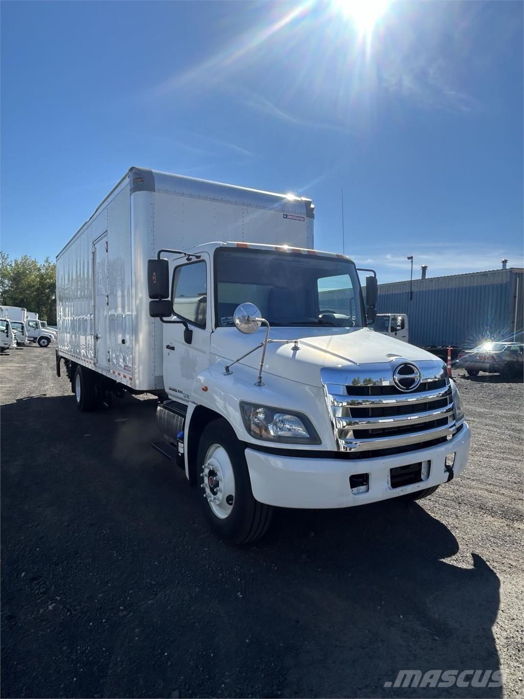 Hino 268A Fast kasse