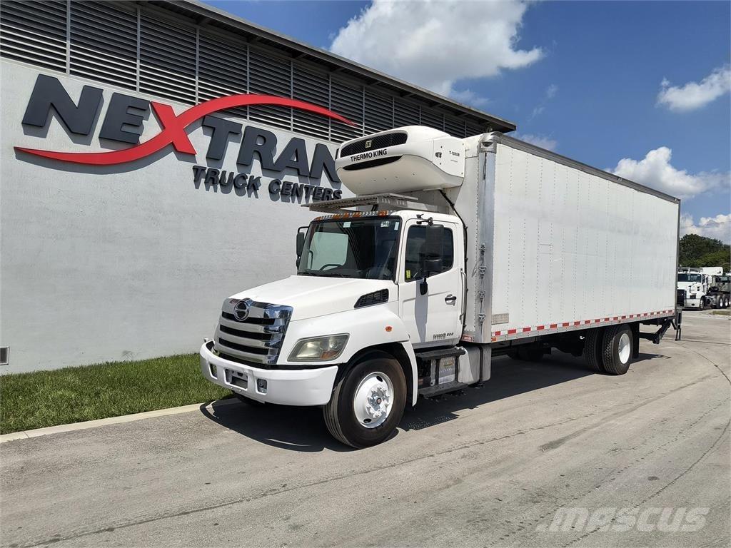 Hino 338 Fast kasse
