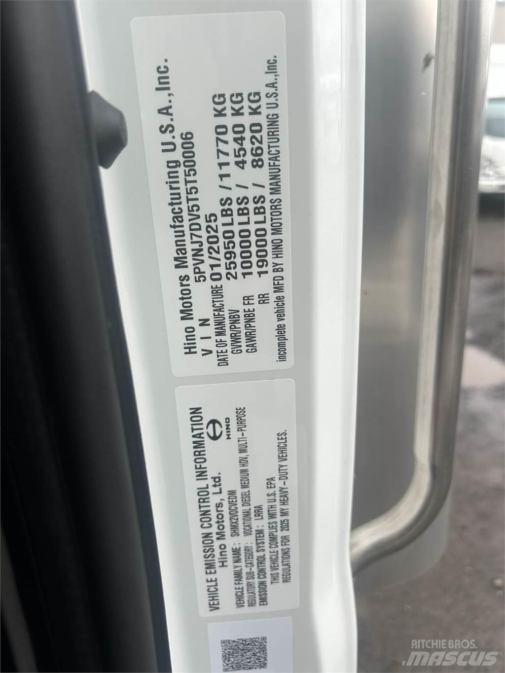 Hino L6 Fast kasse