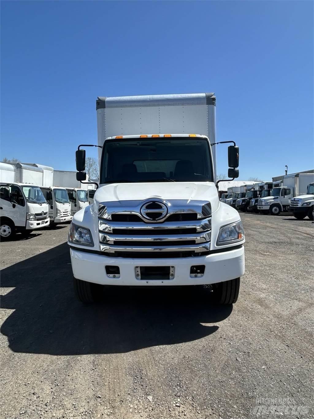 Hino L6 Fast kasse