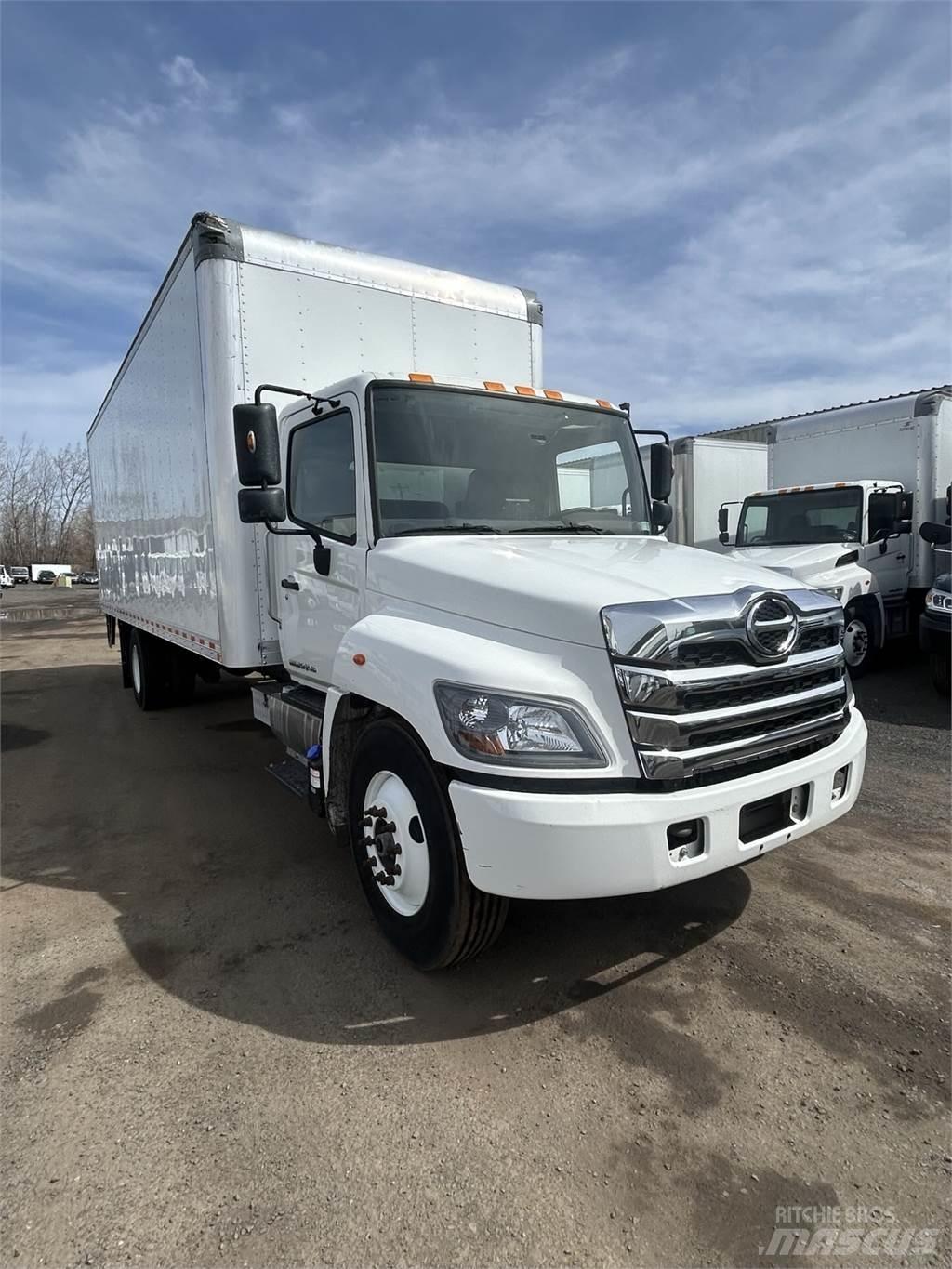 Hino L6 Fast kasse