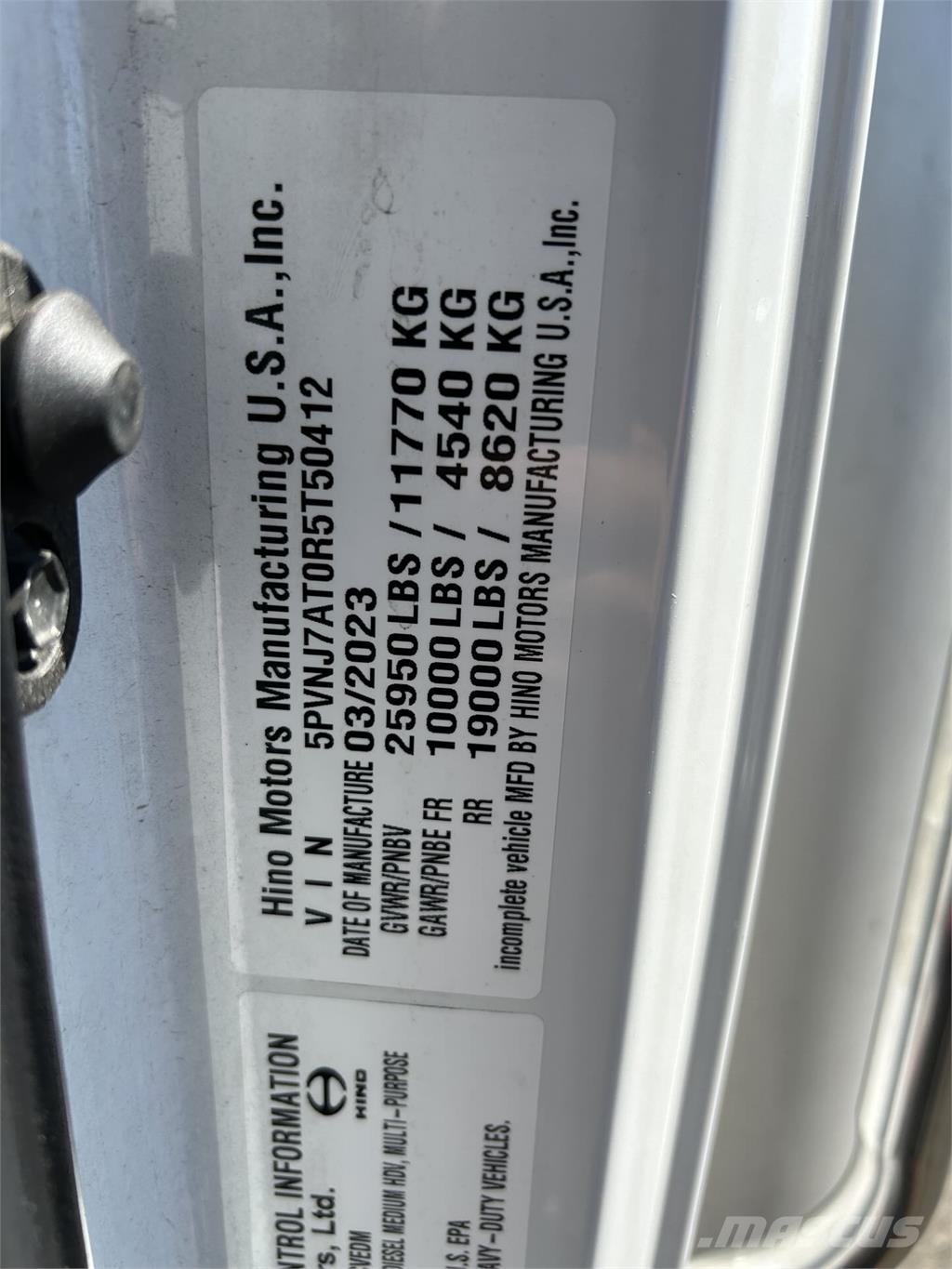 Hino L6 Fast kasse