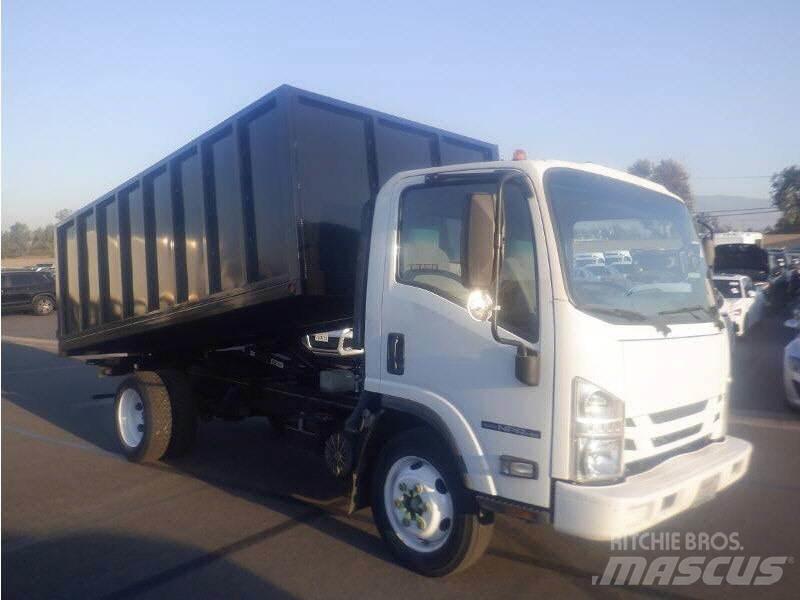 Isuzu NPR HD EFI 14' Lastbiler med tip
