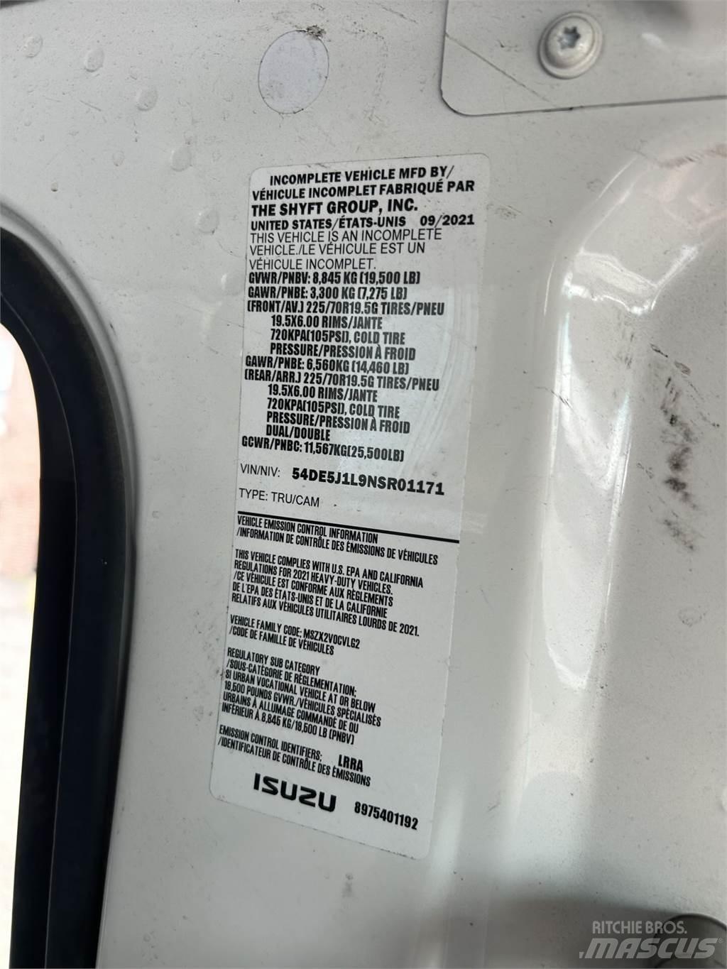 Isuzu NRR DC Lastbiler med tip