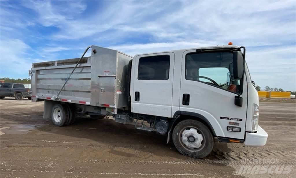 Isuzu NRR DC Lastbiler med tip