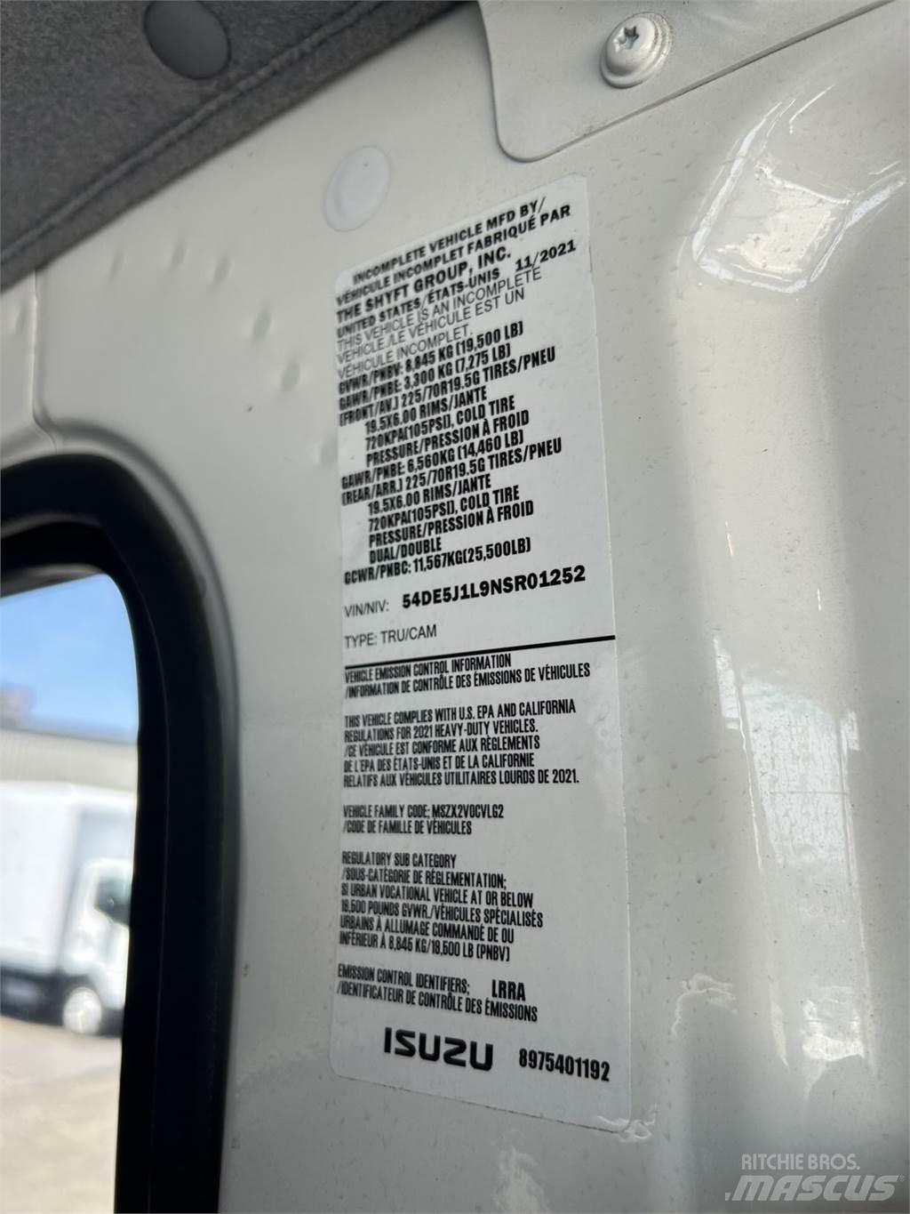 Isuzu NRR DC Lastbiler med tip