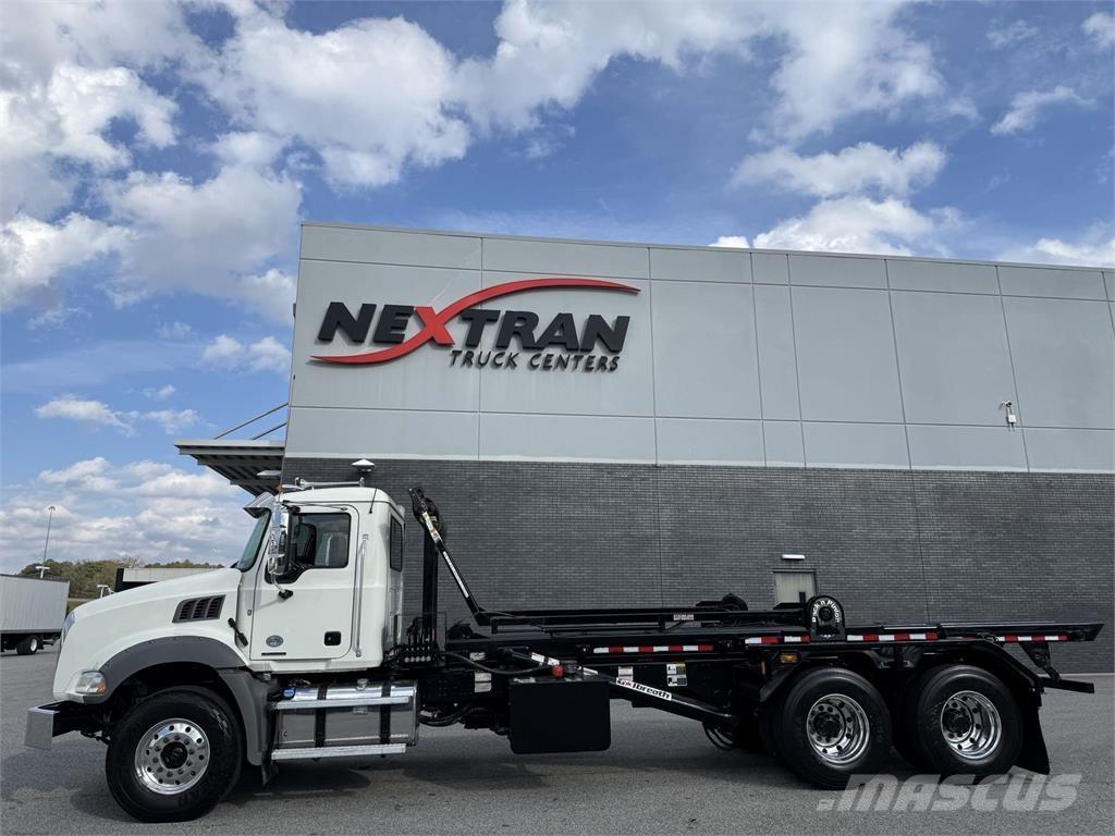 Mack GR64BR Andre lastbiler