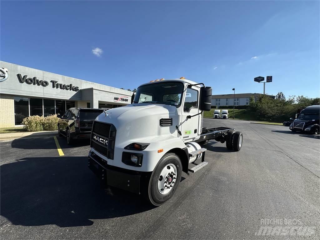 Mack MD6 42R Andre lastbiler