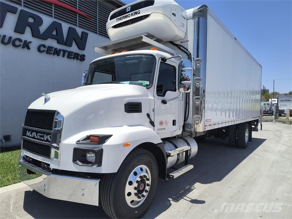 Mack MD6 42R Fast kasse
