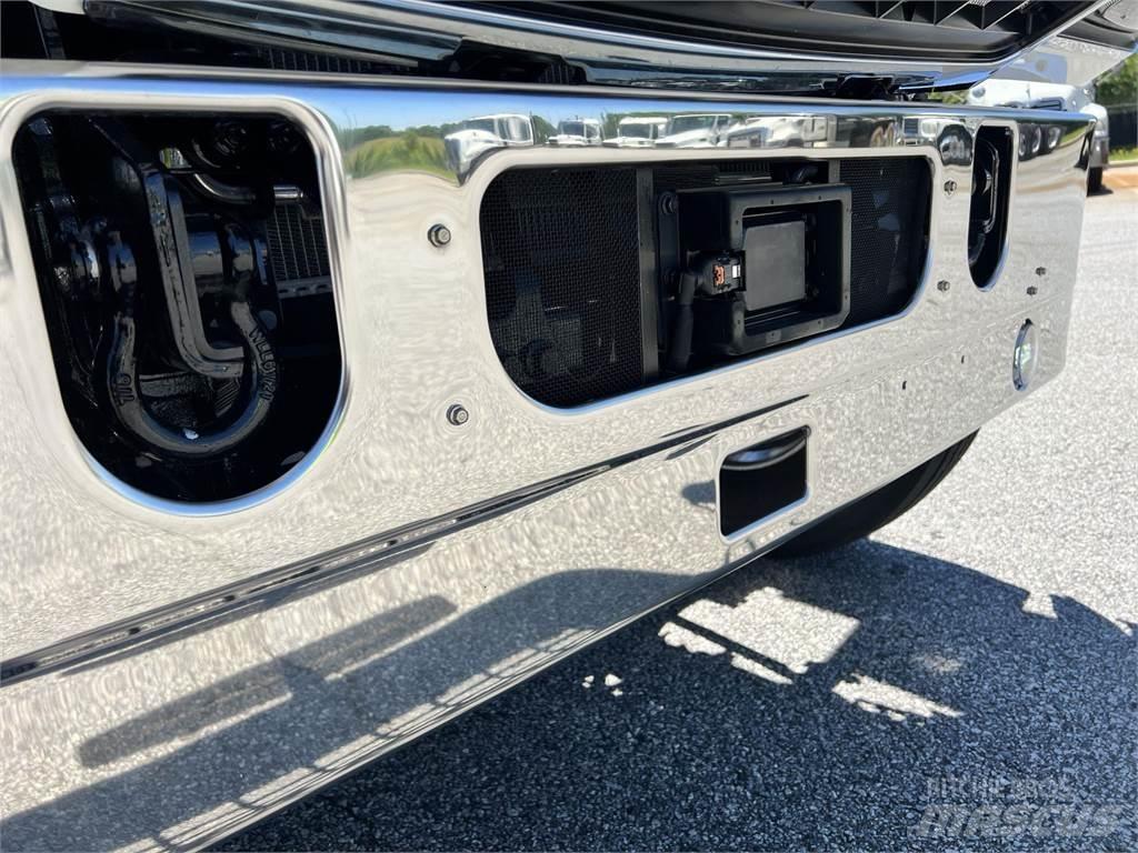 Mack PI64T Trækkere