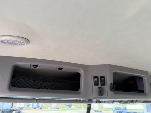 Mack PI64T Trækkere