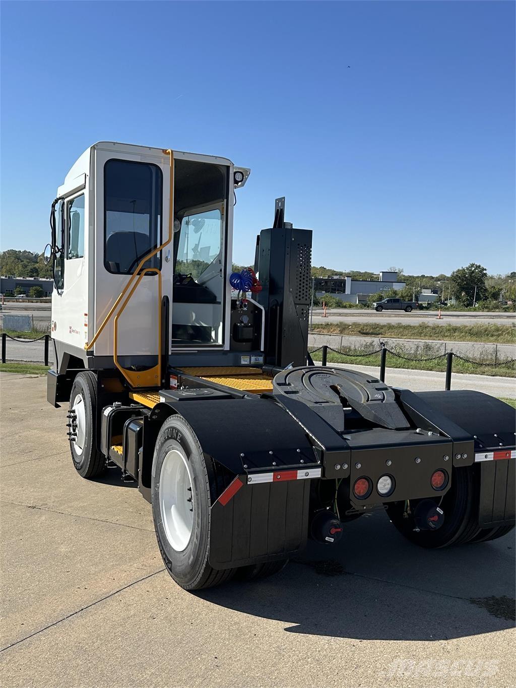 Ottawa 4x2 DOT/ON HWY Andre lastbiler