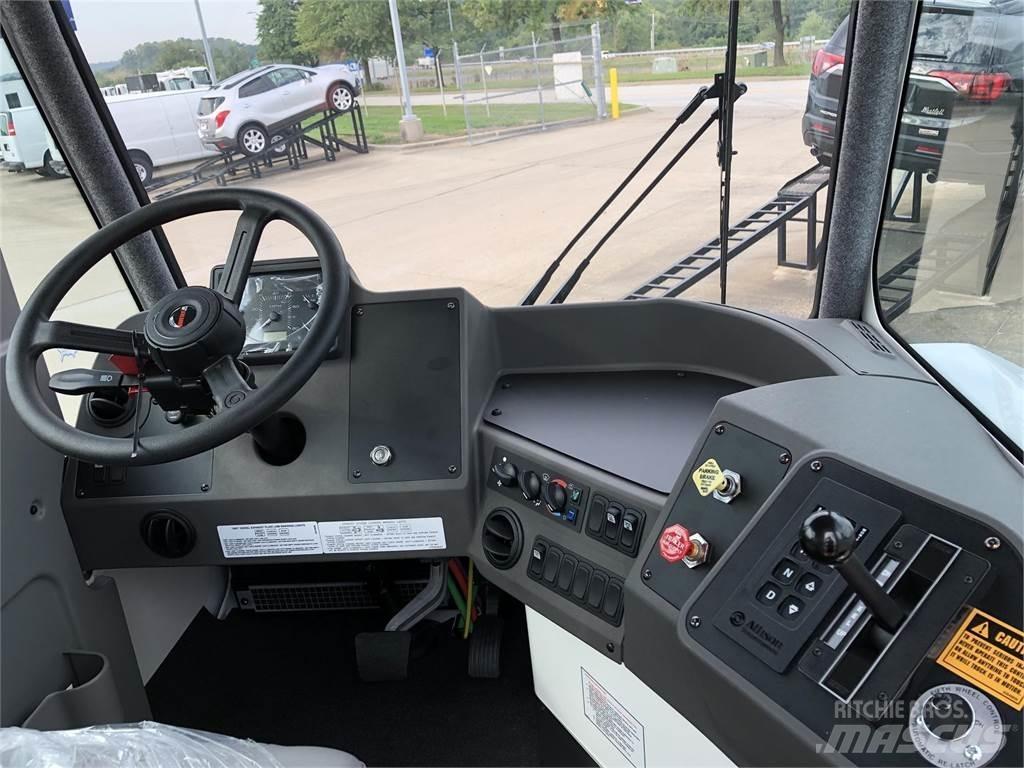 Ottawa 4x2 OFF ROAD Andre lastbiler