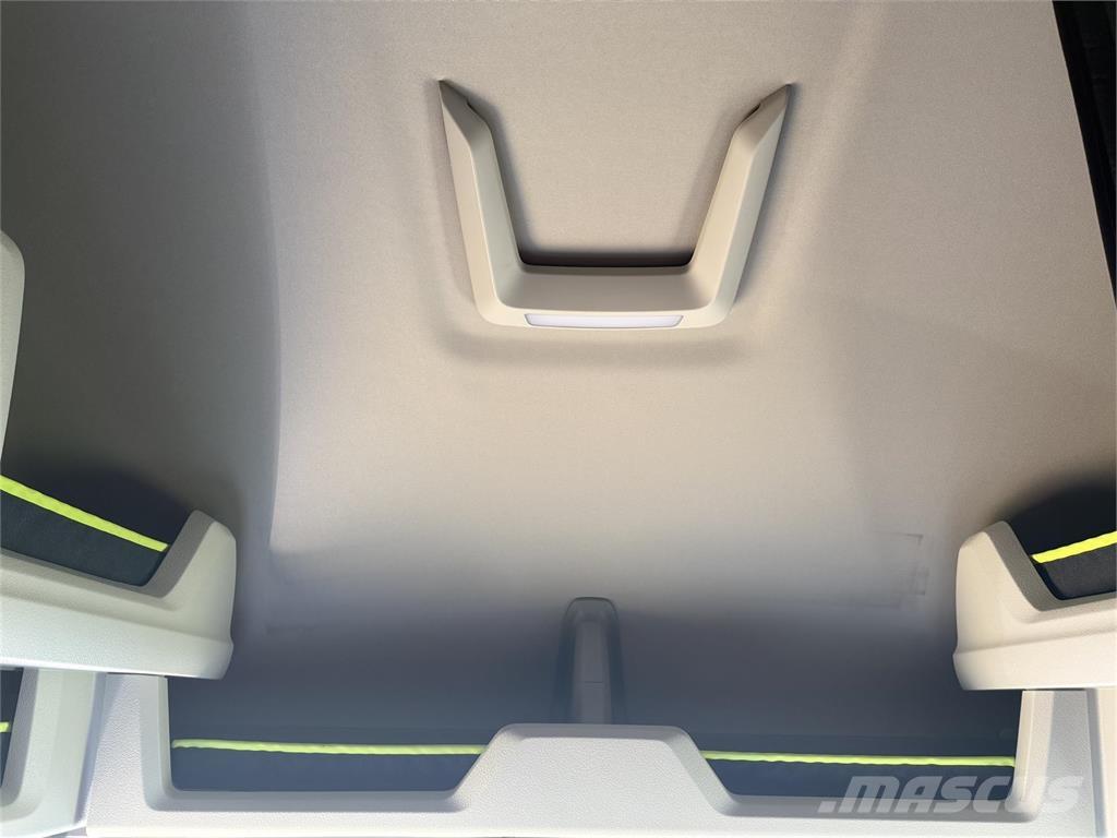 Volvo NEW VNL860 Trækkere