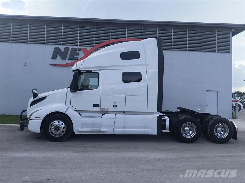 Volvo VNL64T760 Trækkere